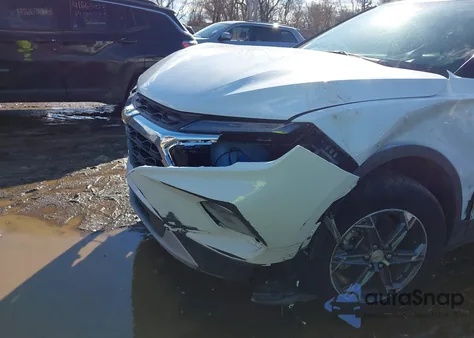 2025 Chevrolet Blazer Fwd 2Lt из США, поврежденный, VIN 3GNKBCR48SS166845